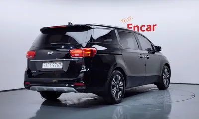 Kia Canival 2019, 214130 км, за 4588.42 USD