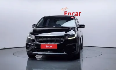 Kia Canival 2019, 214130 км, за 4588.42 USD