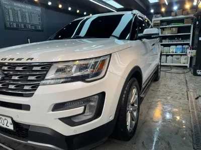 Ford Explorer 2017, 92431 км, за 9035.95 USD - фото 3