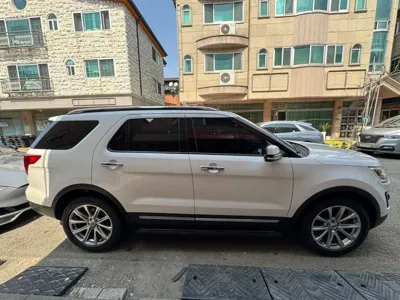 Ford Explorer 2017, 92431 км, за 9035.95 USD - фото 7