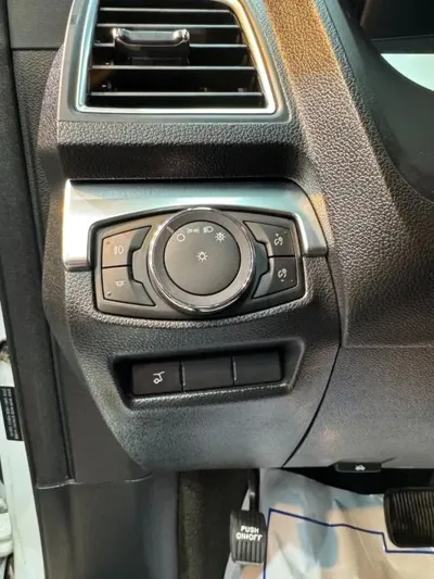 Ford Explorer 2017, 92431 км, за 9035.95 USD - фото 14
