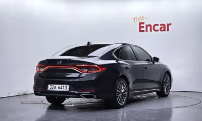 Hyundai Grandeur 2017, 52585 км, за 11898.47 USD