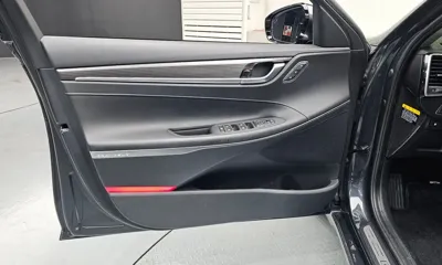 Hyundai Grandeur 2017, 52585 км, за 11898.47 USD - фото 24