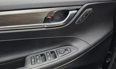 Hyundai Grandeur 2017, 52585 км, за 11898.47 USD - фото 30