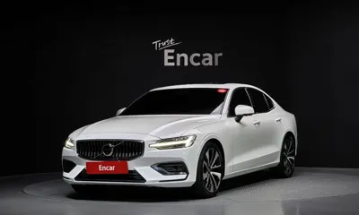 Volvo S60 · 2024 год