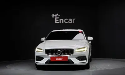 Volvo S60 2024, 39169 км, за 25166.83 USD