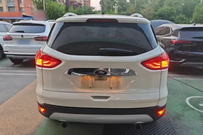 Ford Kuga 2015, 88700 км, за 6519 USD - фото 5