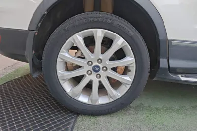 Ford Kuga 2015, 88700 км, за 6519 USD - фото 16