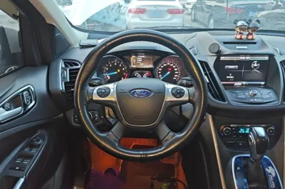 Ford Kuga 2015, 88700 км, за 6519 USD - фото 18