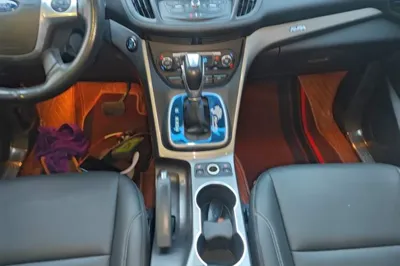 Ford Kuga 2015, 88700 км, за 6519 USD - фото 21