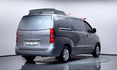 Hyundai Starex 2019, 37829 км, за 12750.47 USD