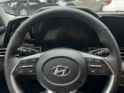 Hyundai Elantra 2022, 32000 км, за 14056.4 USD - фото 9