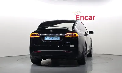 Tesla Model X 2018, 103511 км, за 43583.08 USD