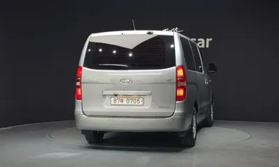 Hyundai Starex 2017, 101103 км, за 7862.57 USD