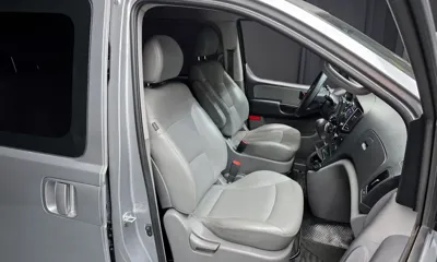 Hyundai Starex 2017, 101103 км, за 7862.57 USD - фото 12
