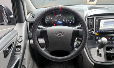 Hyundai Starex 2017, 101103 км, за 7862.57 USD - фото 13