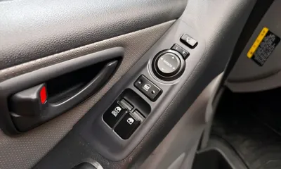 Hyundai Starex 2017, 101103 км, за 7862.57 USD - фото 14