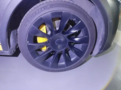 Tesla Model Y 2021, 71000 км, за 22757 USD - фото 2