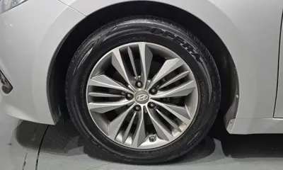 Hyundai Grandeur 2015, 115532 км, за 5185.77 USD