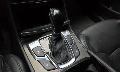 Hyundai Grandeur 2015, 115532 км, за 5185.77 USD - фото 9
