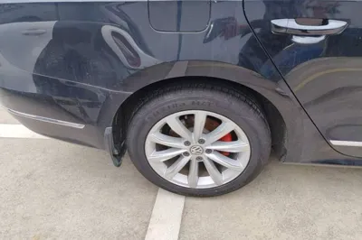 Volkswagen Passat 2017, 146100 км, за 11049 USD - фото 11