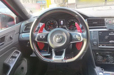 Volkswagen Lamando 2017, 78300 км, за 11863 USD - фото 10