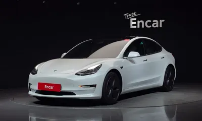 Tesla Model 3 · 2020 год
