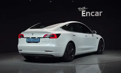 Tesla Model 3 2020, 118244 км, за 16836.76 USD