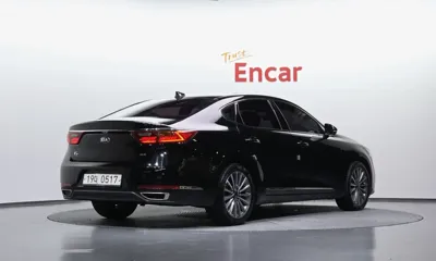 Kia K7 2016, 165853 км, за 5844.11 USD