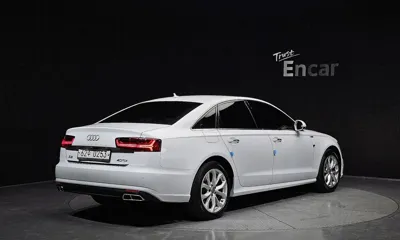 Audi A6 2016, 106646 км, за 9184.01 USD