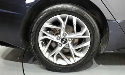 Hyundai Sonata 2020, 120853 км, за 8859.94 USD
