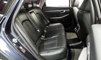 Hyundai Sonata 2020, 120853 км, за 8859.94 USD - фото 11