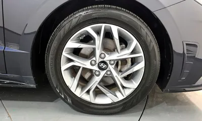 Hyundai Sonata 2020, 120853 км, за 8859.94 USD - фото 21