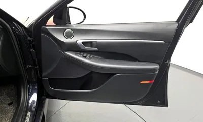 Hyundai Sonata 2020, 120853 км, за 8859.94 USD - фото 25