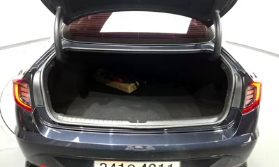 Hyundai Sonata 2020, 120853 км, за 8859.94 USD - фото 35