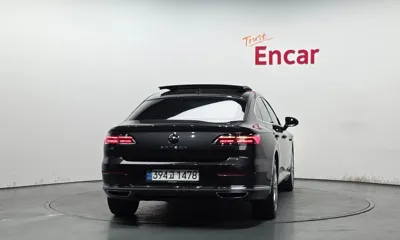 Volkswagen Arteon 2023, 28735 км, за 20578.55 USD