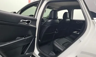 Kia Sportage 2022, 101482 км, за 13680.79 USD - фото 11