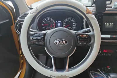 Kia kx1 Stonic 2019, 49000 км, за 6593 USD - фото 7