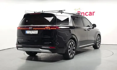 Kia Canival 2021, 27615 км, за 17524.44 USD