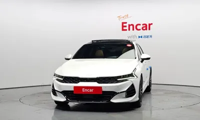 Kia K5 2023, 26978 км, за 15547.76 USD