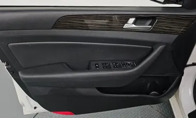 Hyundai Sonata 2015, 74103 км, за 7014.23 USD - фото 24