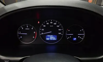 Hyundai Starex 2016, 107143 км, за 7932.32 USD - фото 8