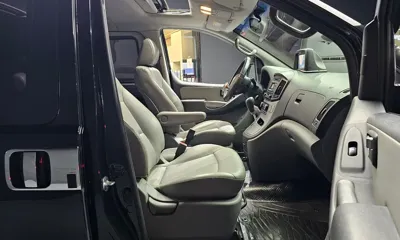 Hyundai Starex 2016, 107143 км, за 7932.32 USD - фото 10