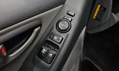 Hyundai Starex 2016, 107143 км, за 7932.32 USD - фото 16