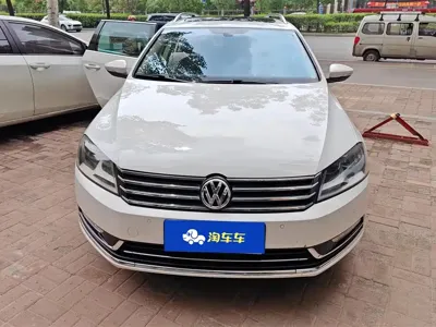 Volkswagen Magotan (Import) 2015, 103000 км, за 7673.08 USD