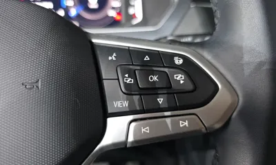 Volkswagen Tiguan 2023, 13242 км, за 35779.37 USD - фото 30
