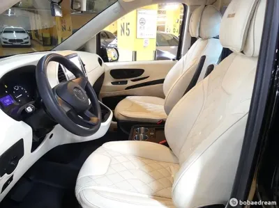 Mercedes-Benz V-Class 2020, 30652 км, за 42254.42 USD - фото 20