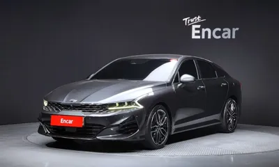 Kia K5 · 2020 год