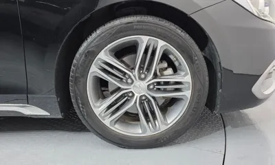 Hyundai Grandeur 2017, 42630 км, за 12228.99 USD