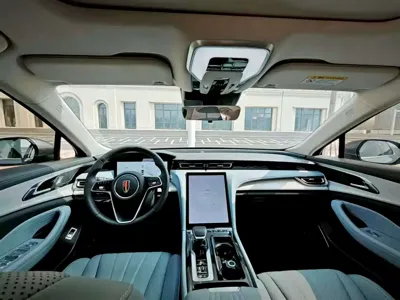 Hongqi Hongqi H5 PHEV 2025, 2400 км, за 19153.18 USD - фото 7